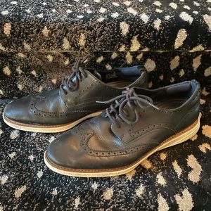 Cole Haan men’s black wing leather shoes size 11m